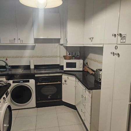 Habitacion Amplia Y Centrica En Piso Compartido A Coruña Exterior foto